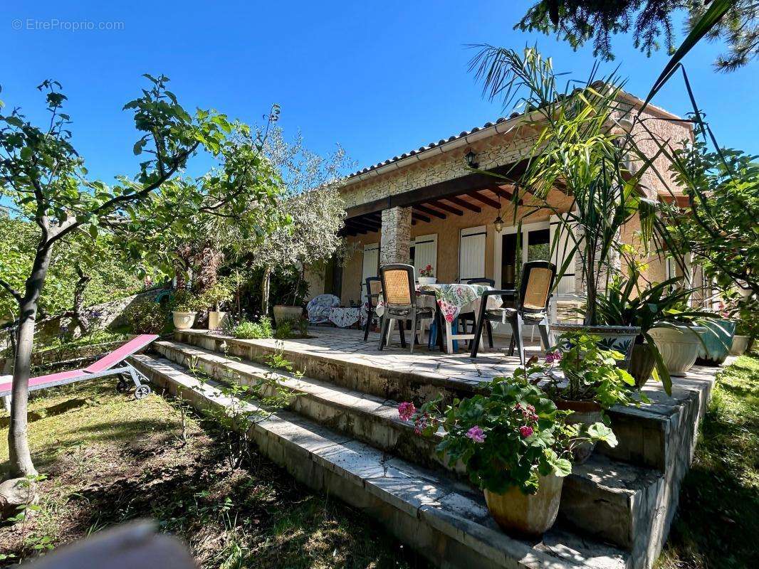 Maison à VAISON-LA-ROMAINE