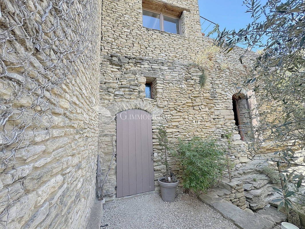 Maison à SAUMANE-DE-VAUCLUSE