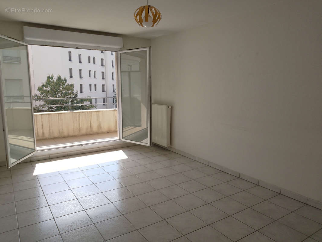 Appartement à LYON-3E