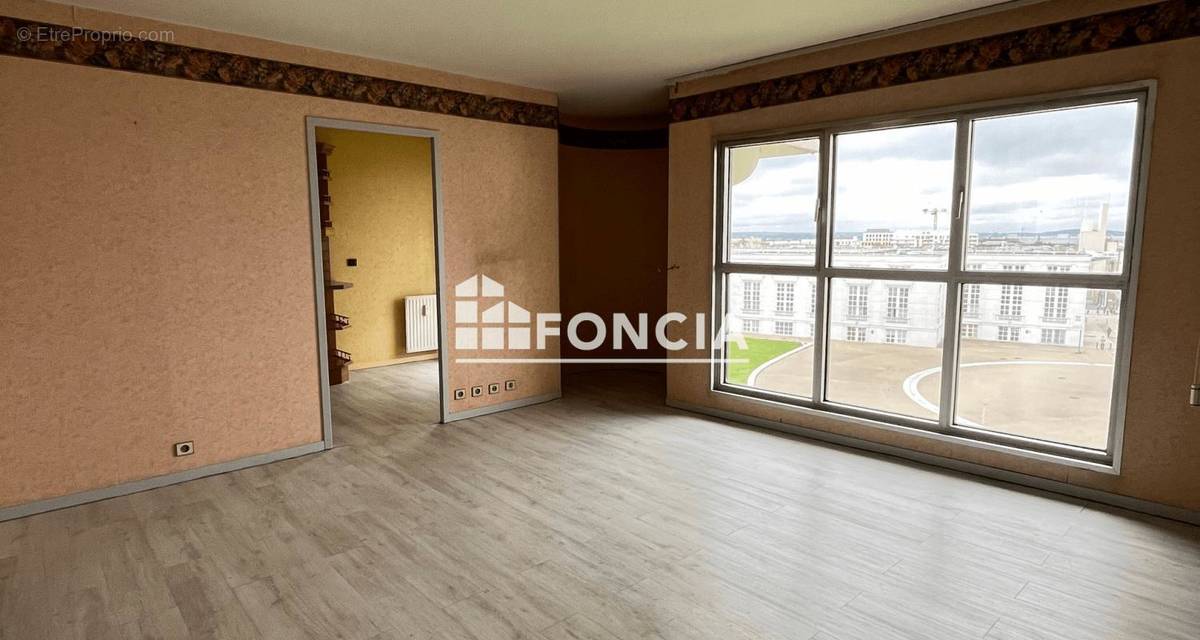 Appartement à CERGY