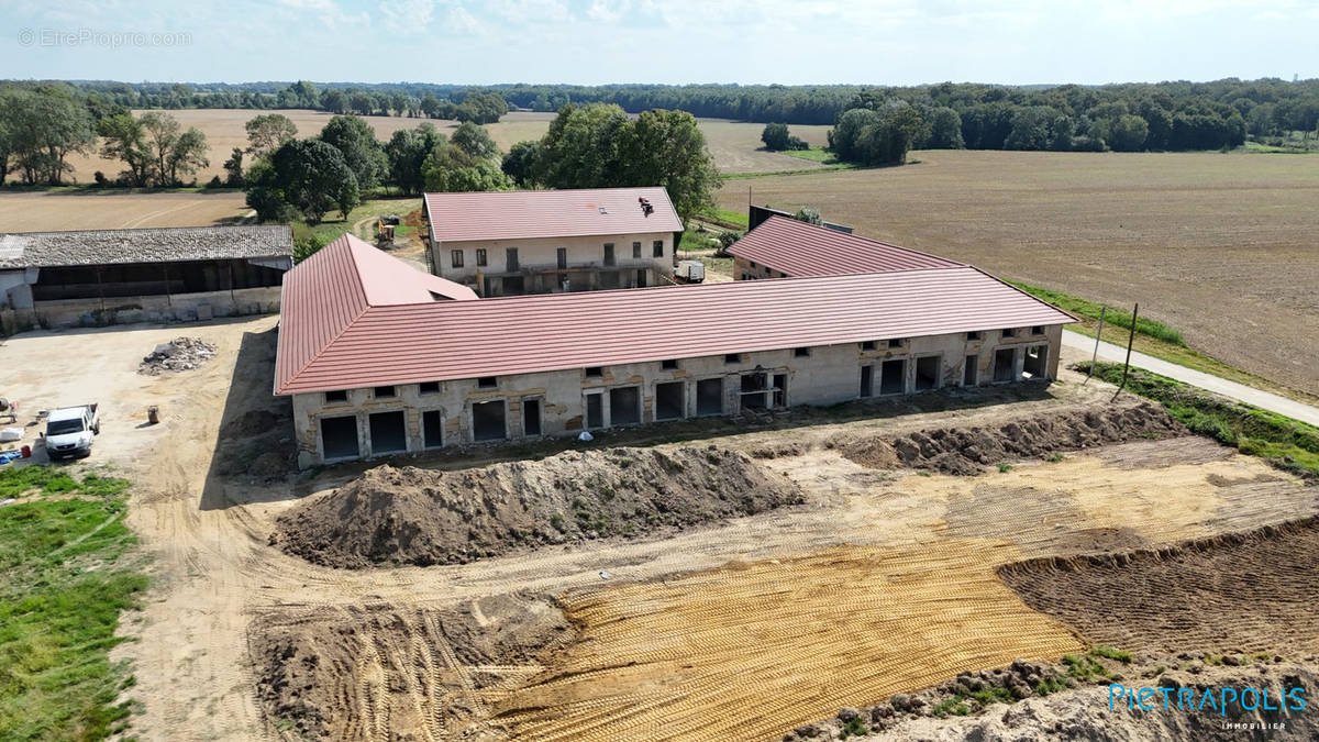 Maison à CHATILLON-SUR-CHALARONNE