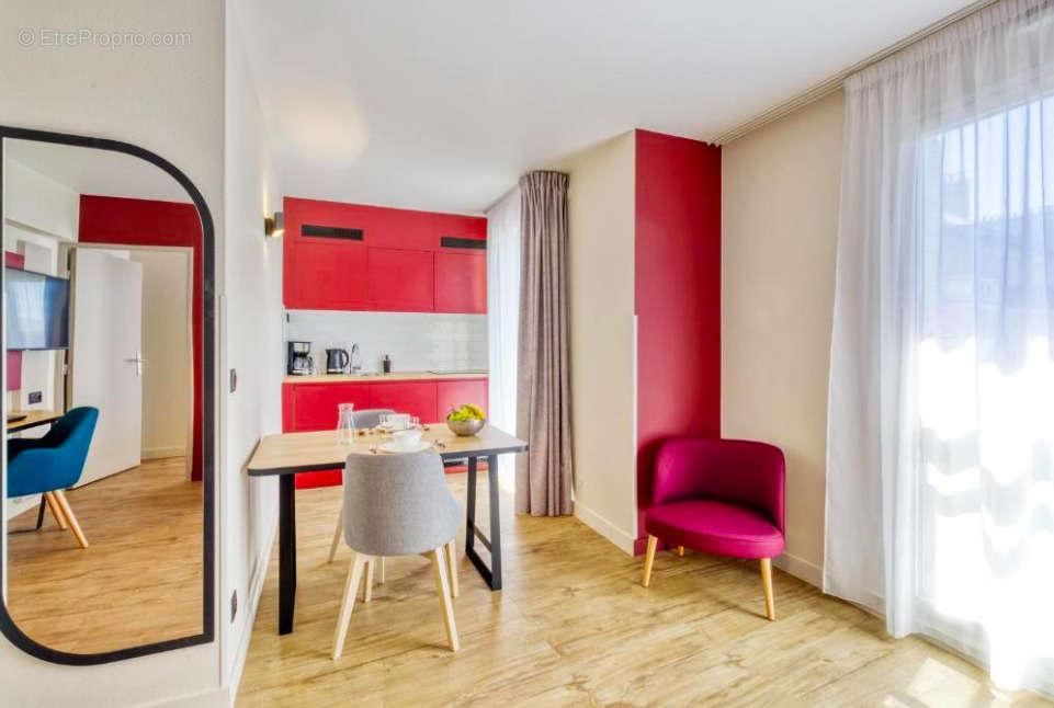 Appartement à CLICHY