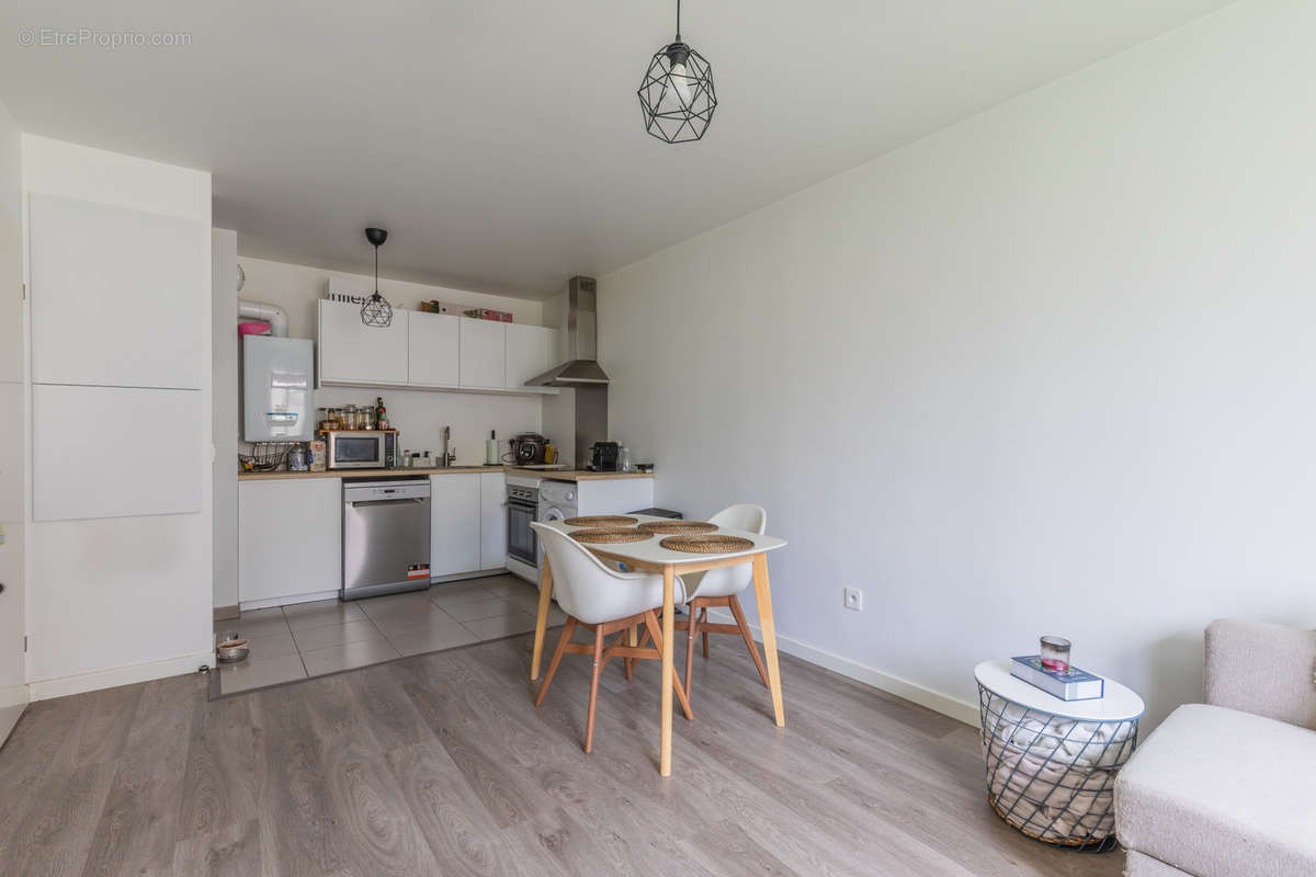 Appartement à ASNIERES-SUR-SEINE