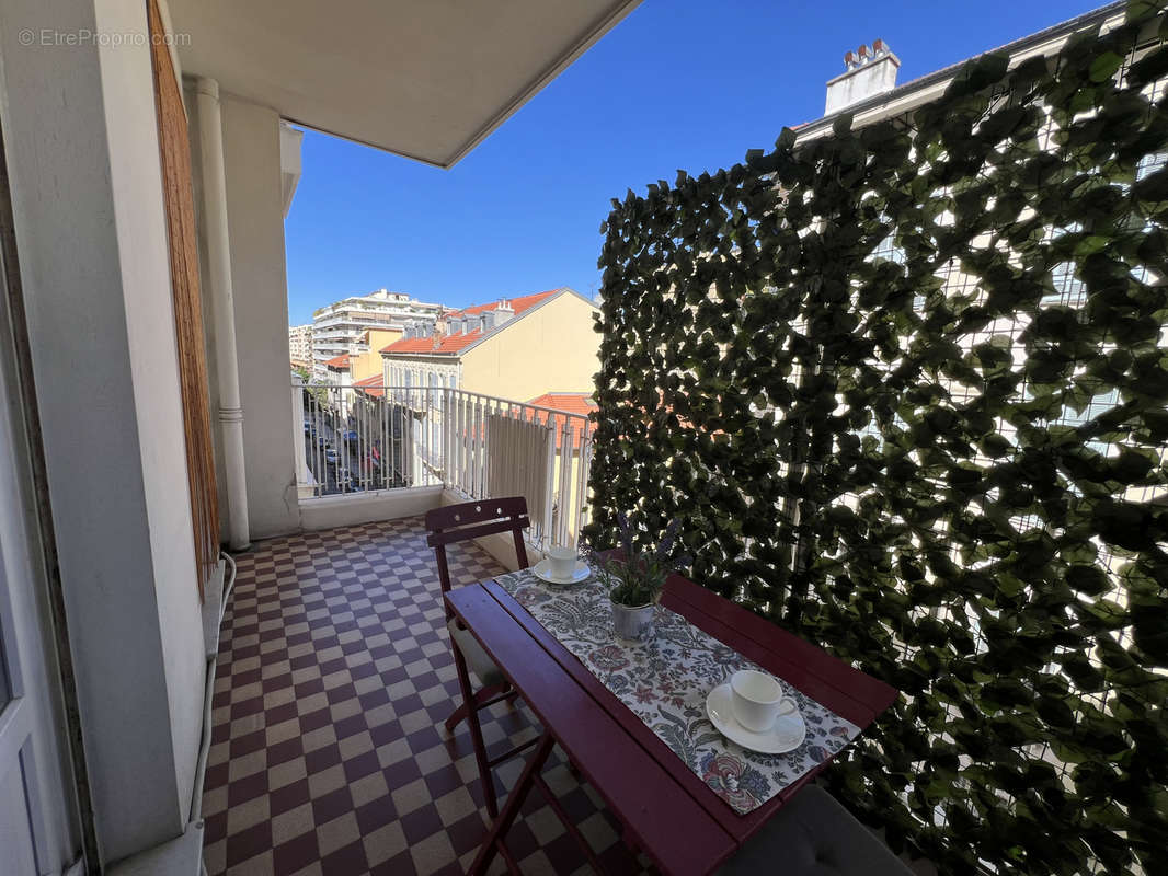 Appartement à NICE