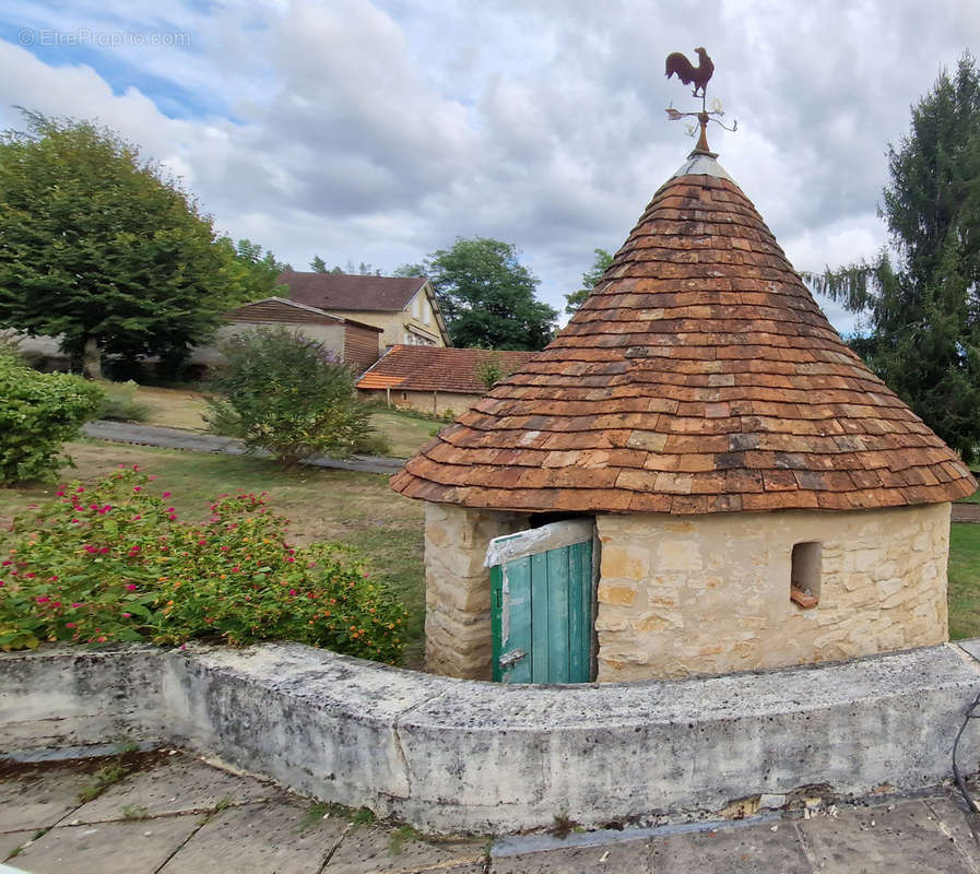 Maison à CUBJAC