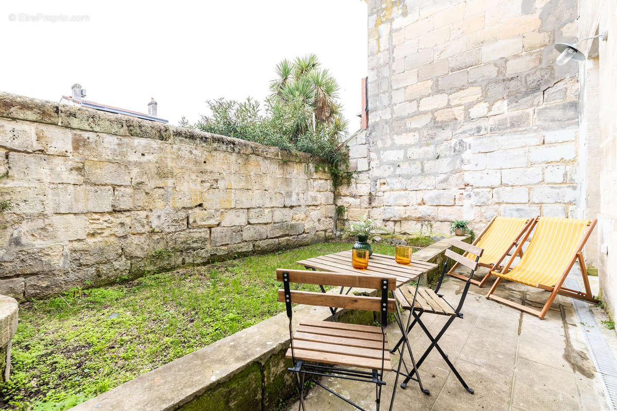 Appartement à BORDEAUX