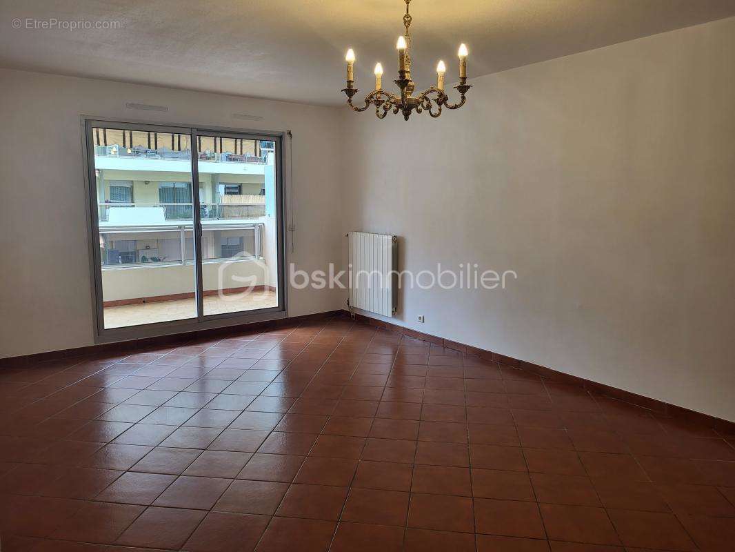 Appartement à MENTON