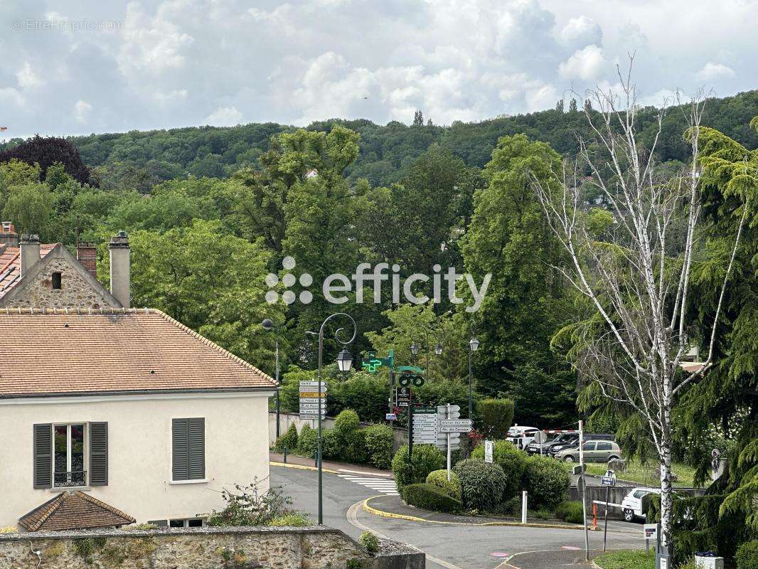 Appartement à VILLEBON-SUR-YVETTE