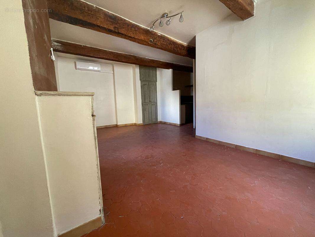 Appartement à LE BEAUSSET