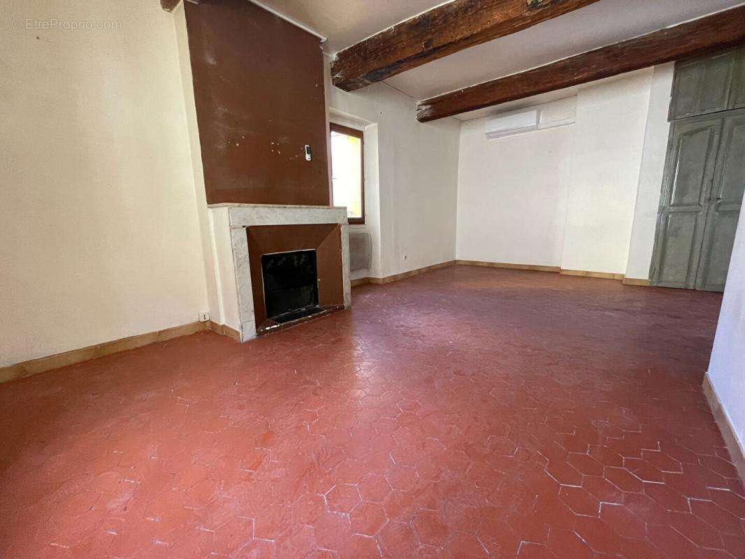 Appartement à LE BEAUSSET