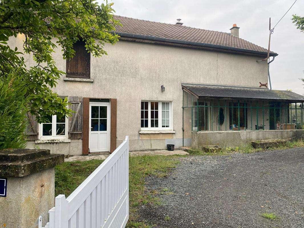 Maison à CHATILLON-SUR-INDRE