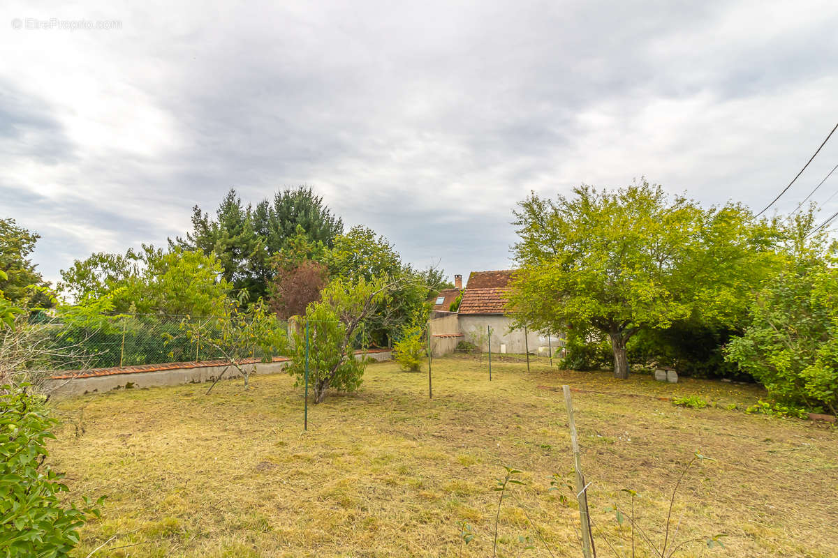 Maison à GIEVRES