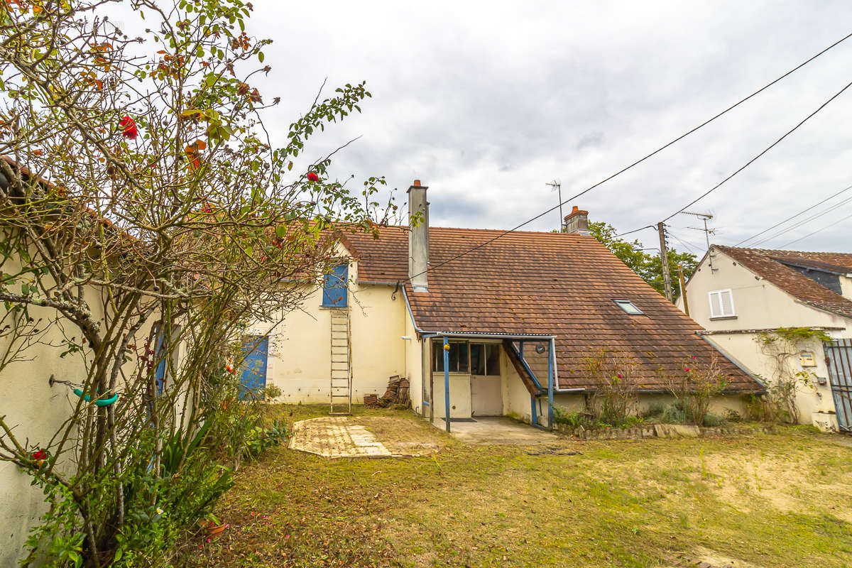 Maison à GIEVRES