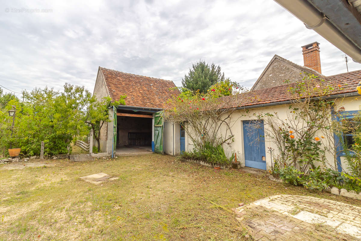 Maison à GIEVRES