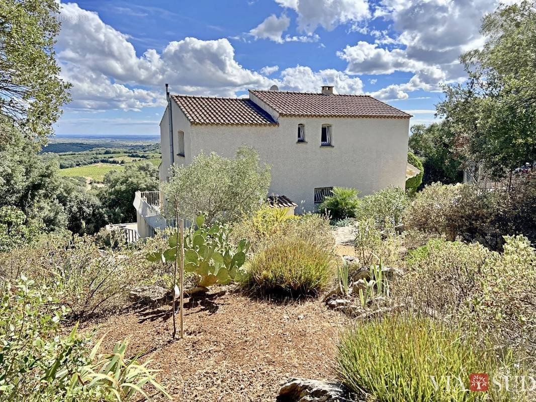 Maison à FAUGERES