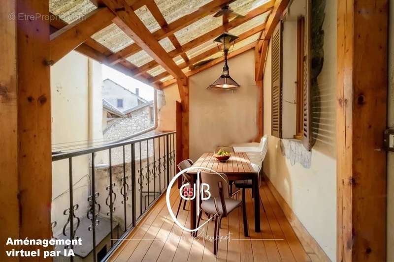 Appartement à MONTMELIAN