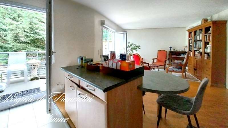 Appartement à NEUILLY-PLAISANCE