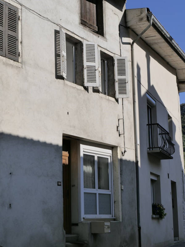 Maison à CERDON