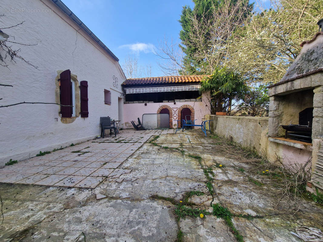 Maison à AIRE-SUR-L&#039;ADOUR