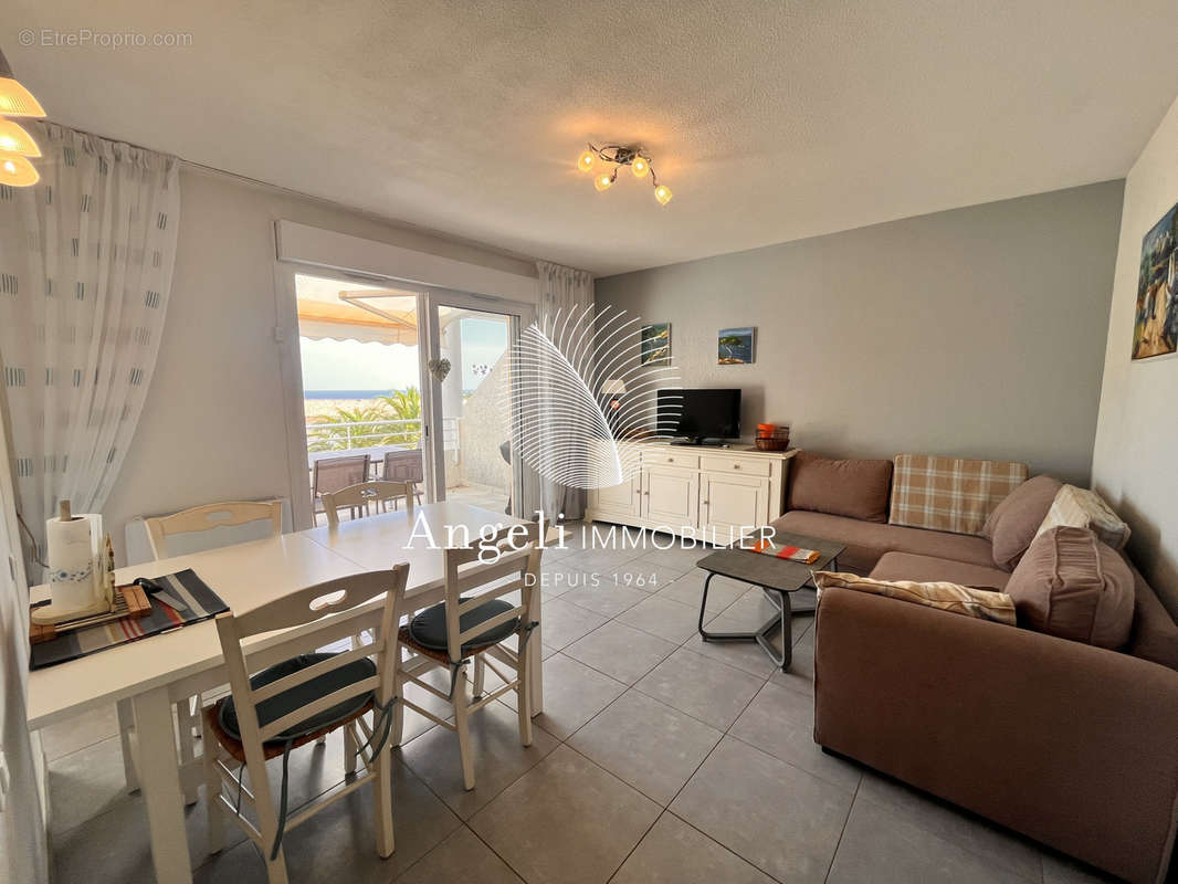 Appartement à FREJUS