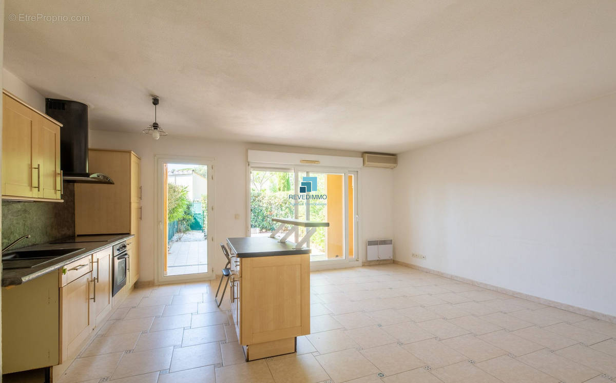 Appartement à FREJUS