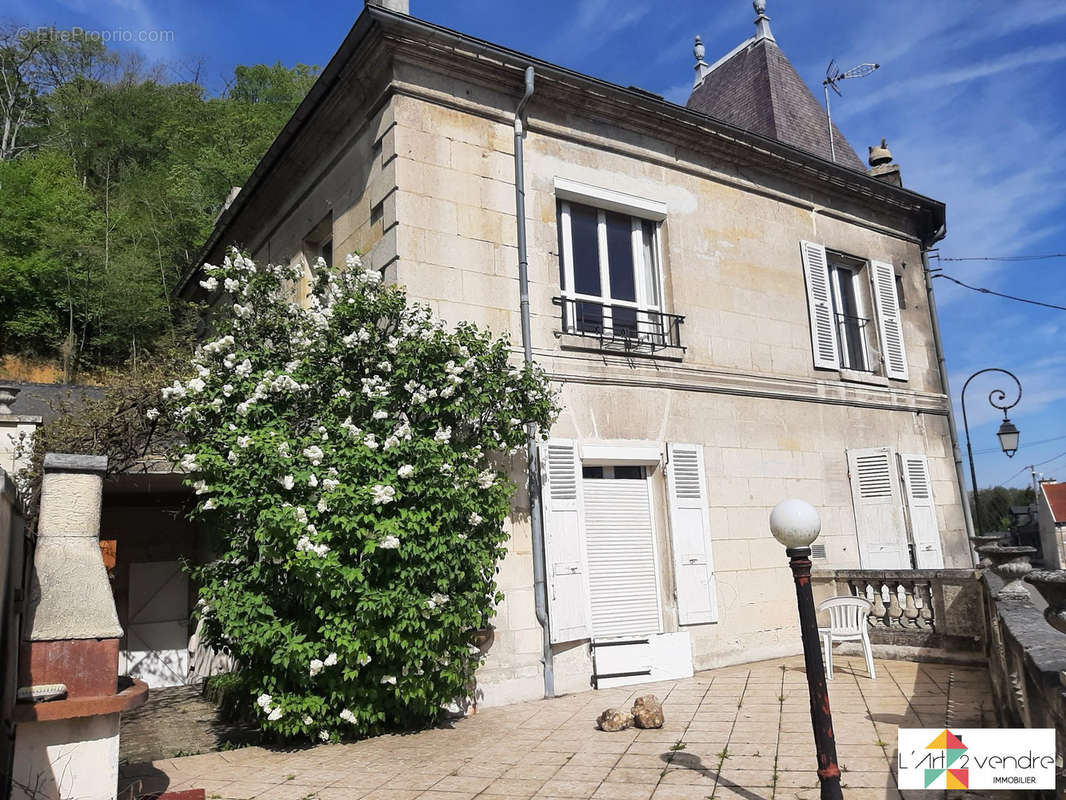 Maison à PIERREFONDS