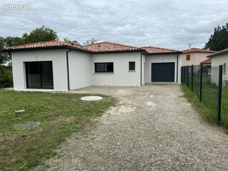 Maison à CINTEGABELLE