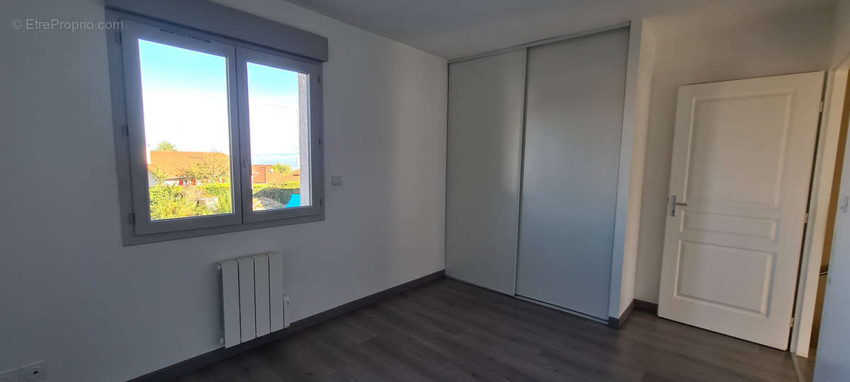 Appartement à DOLOMIEU