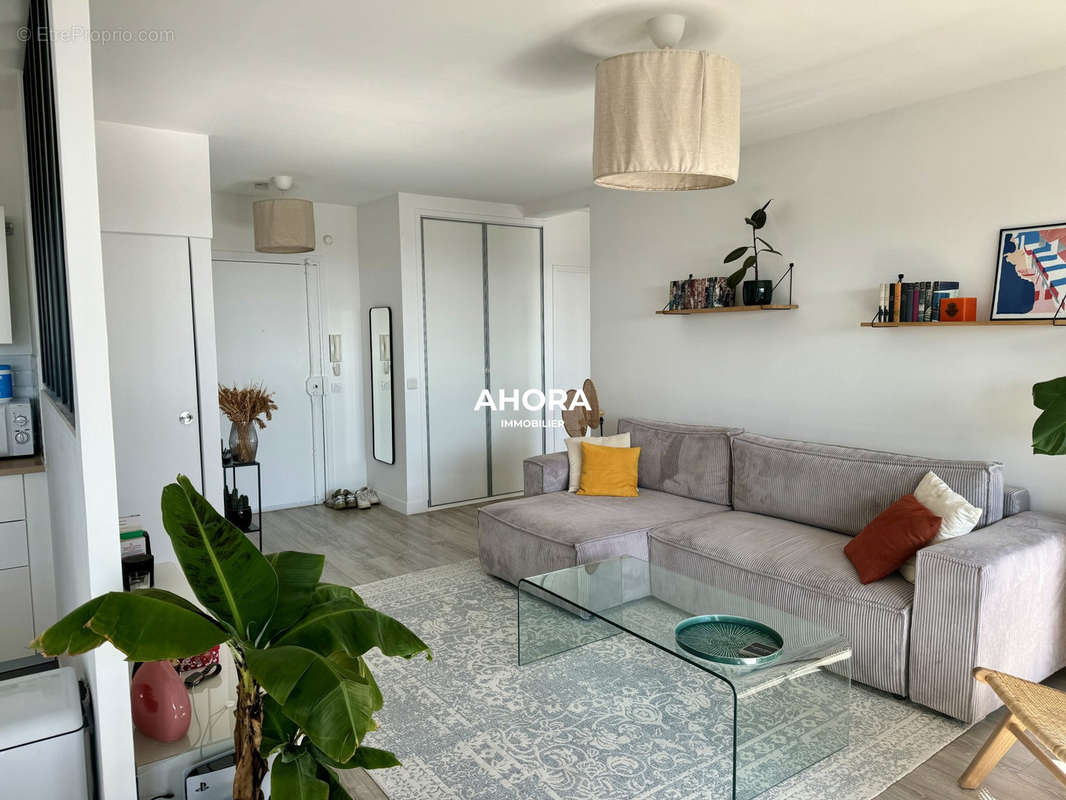 Appartement à MARSEILLE-9E