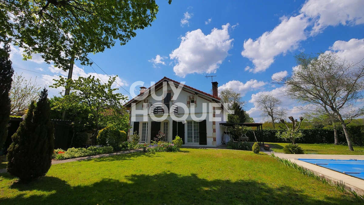 Maison à HOSTENS