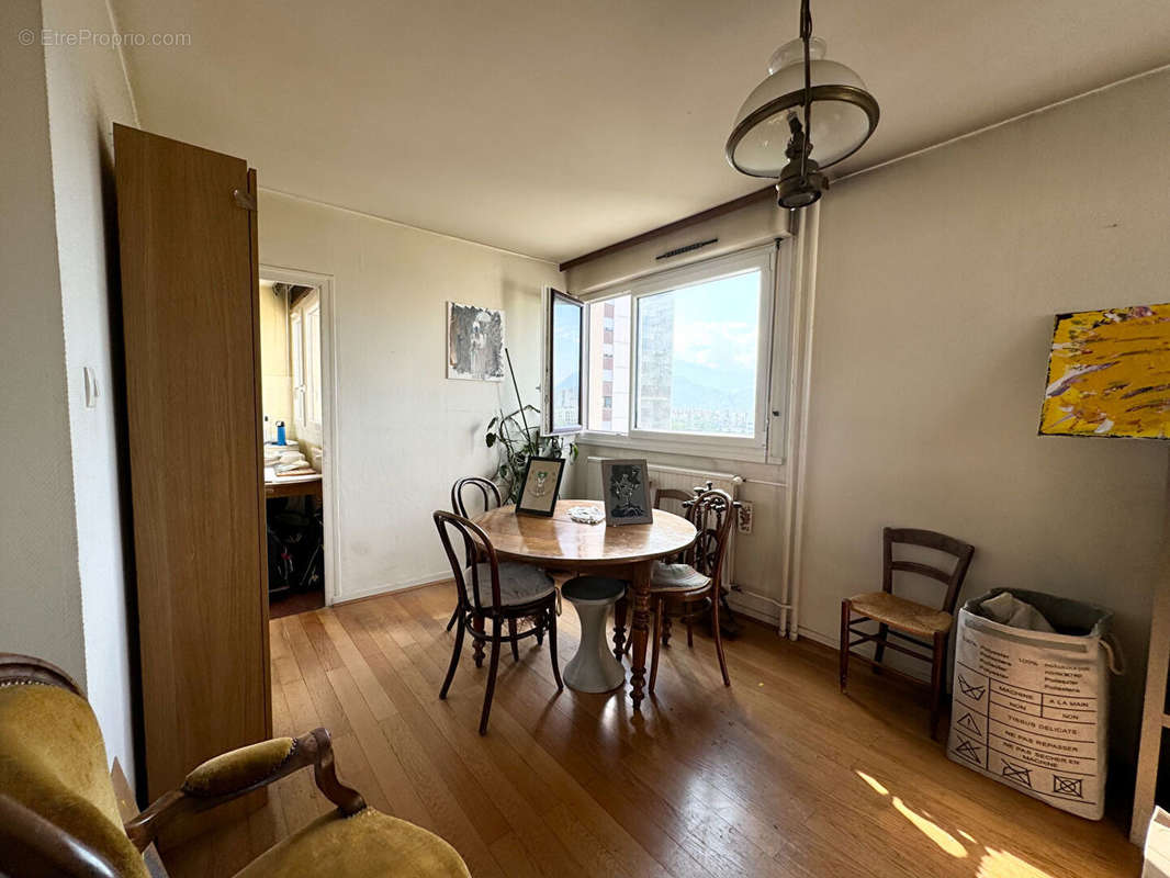 Appartement à GRENOBLE