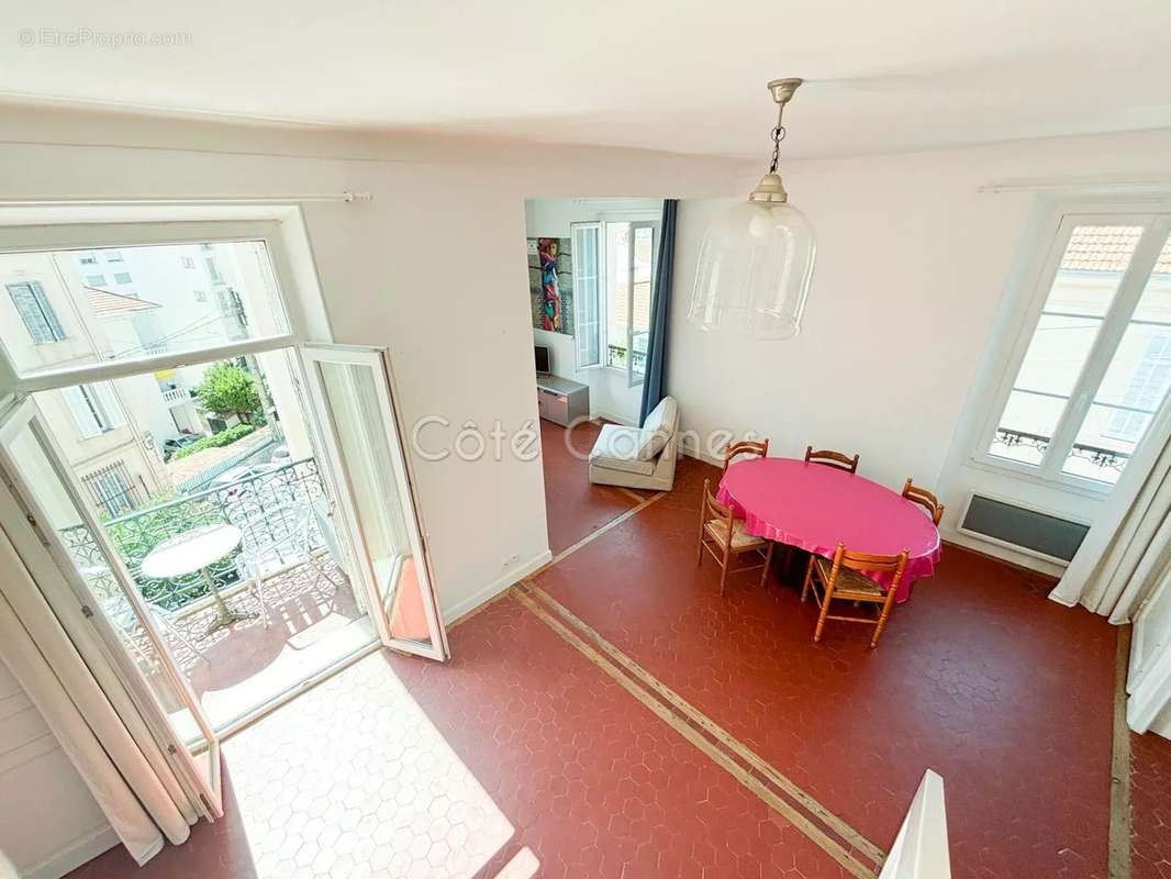 Appartement à CANNES