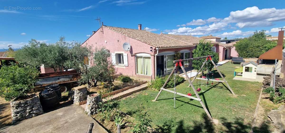 Maison à SALLES-D&#039;AUDE