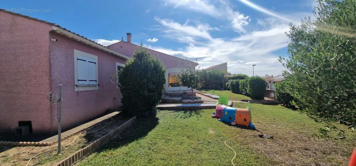 Maison à SALLES-D&#039;AUDE