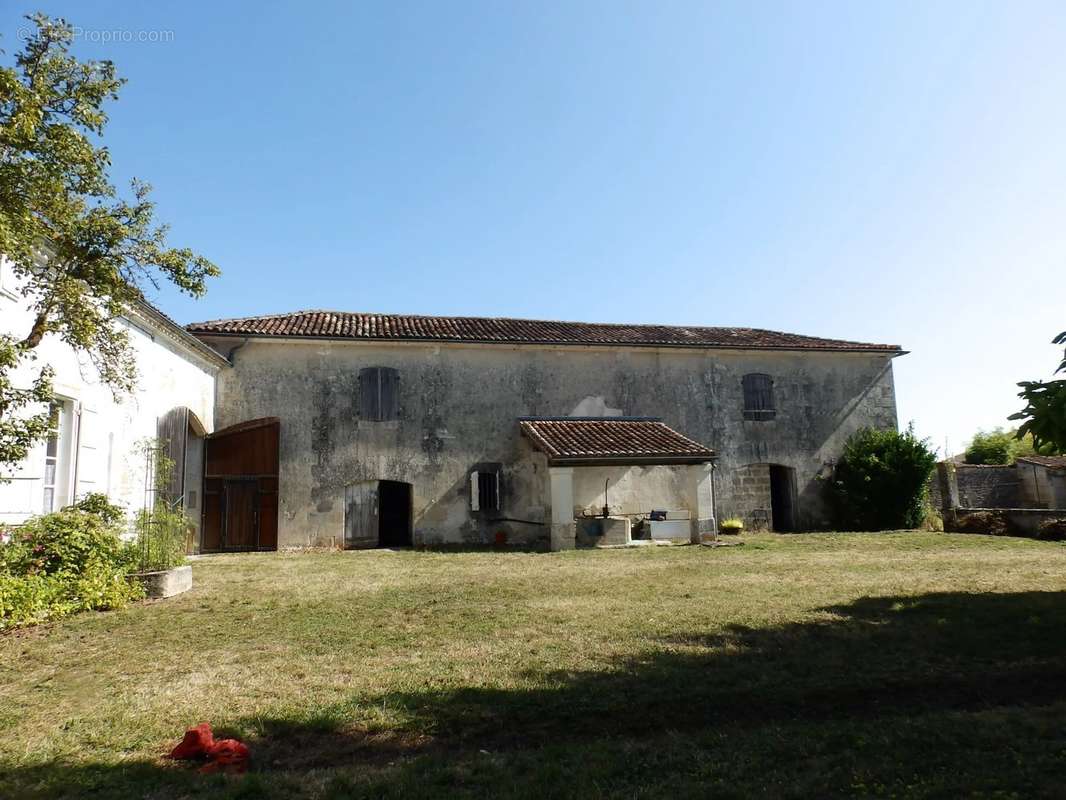 Maison à PONS