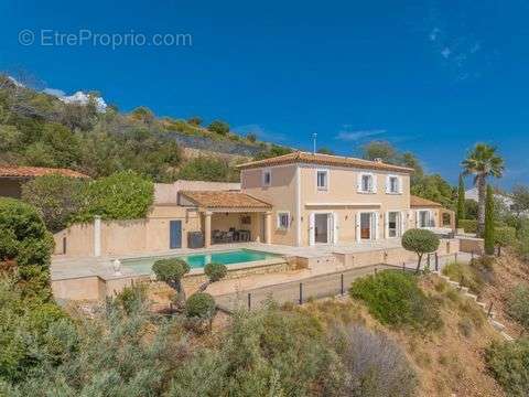 Maison à SAINTE-MAXIME