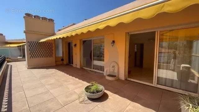 Appartement à MENTON