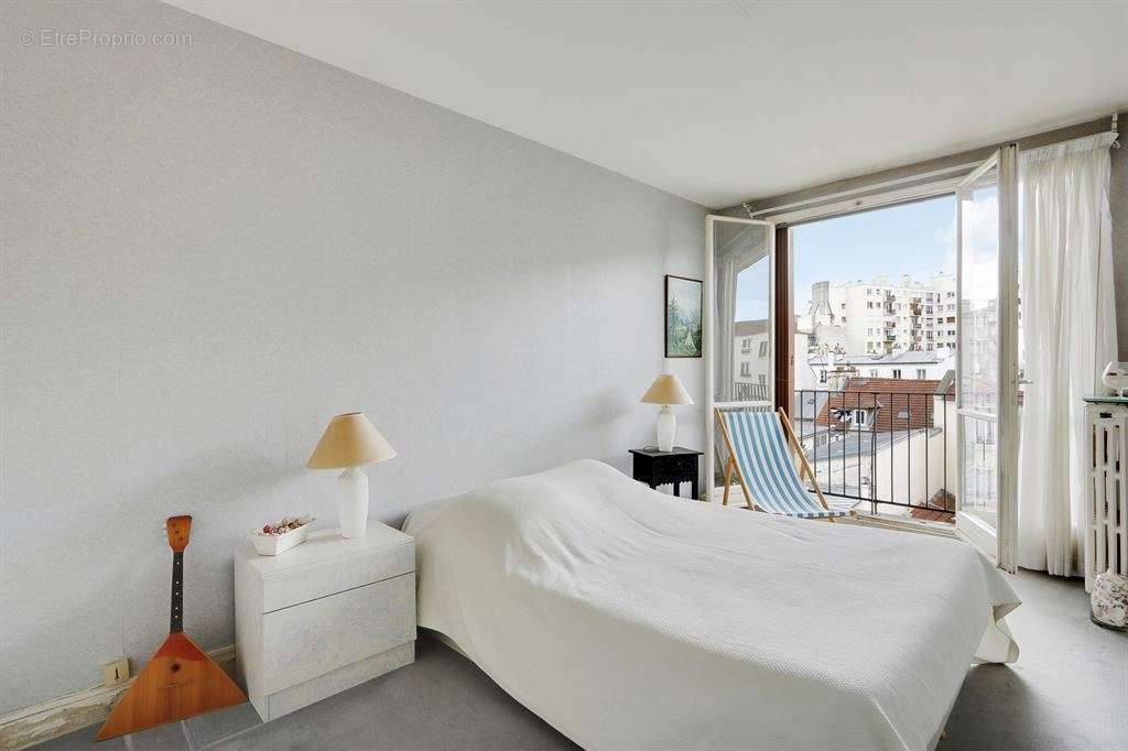 Appartement à PARIS-20E