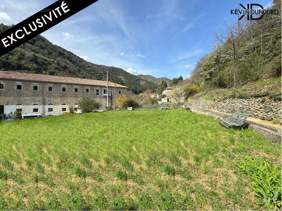 Terrain à VALS-LES-BAINS