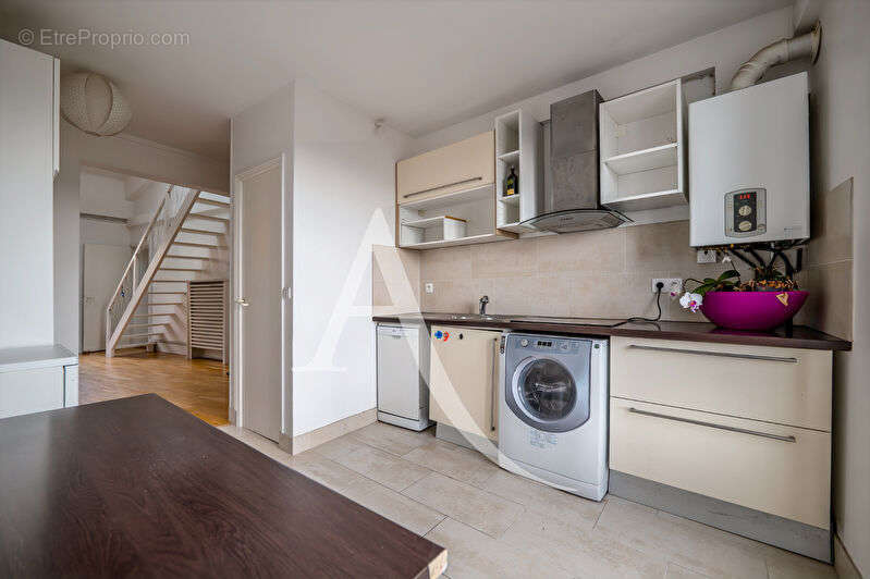 Appartement à PARIS-12E