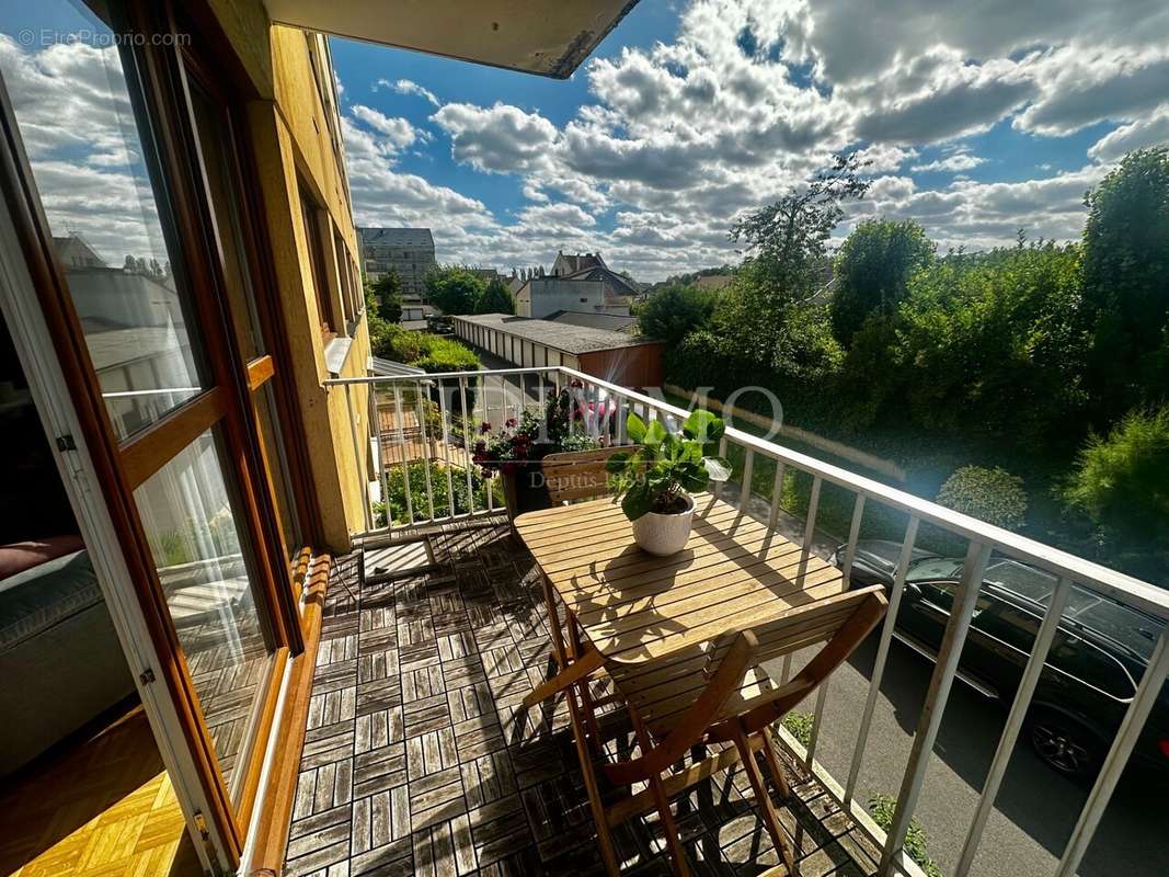 Appartement à CHENNEVIERES-SUR-MARNE