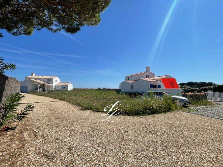 Terrain à NOIRMOUTIER-EN-L&#039;ILE