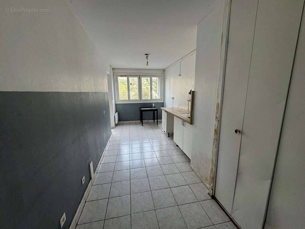 Appartement à MARSEILLE-14E