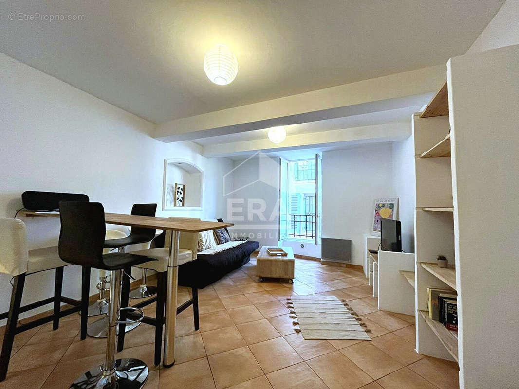 Appartement à VENCE