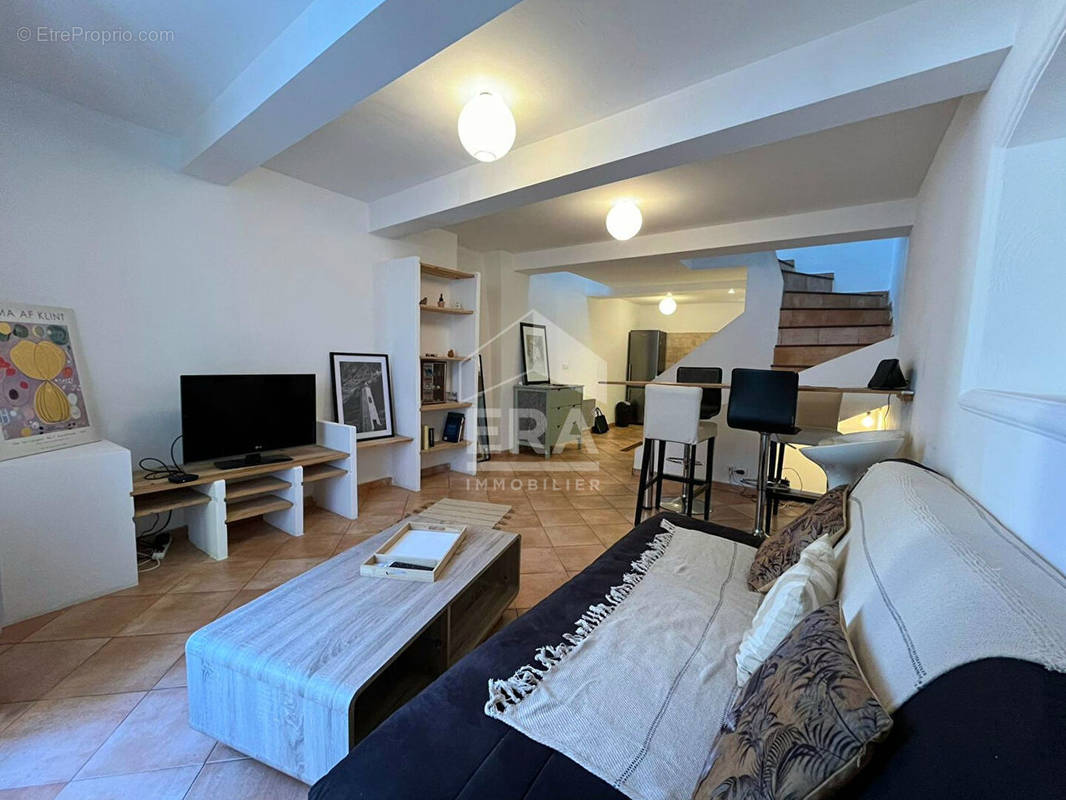 Appartement à VENCE