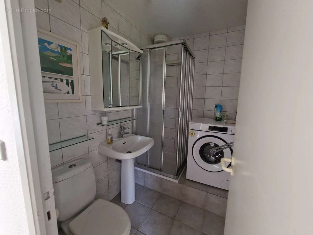 Appartement à CASTELNAUD-DE-GRATECAMBE