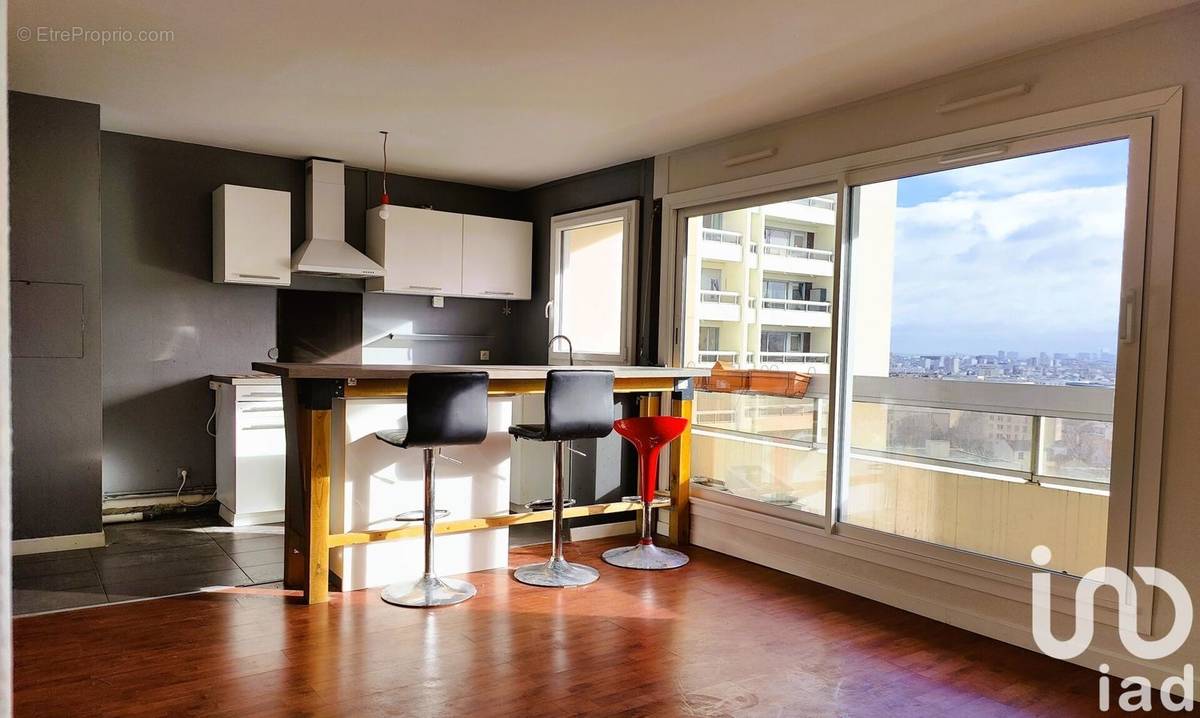 Photo 1 - Appartement à ISSY-LES-MOULINEAUX