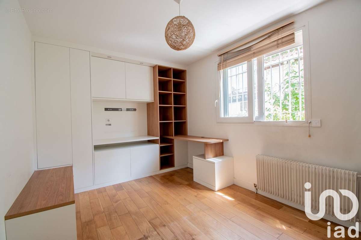 Photo 2 - Appartement à MONTROUGE