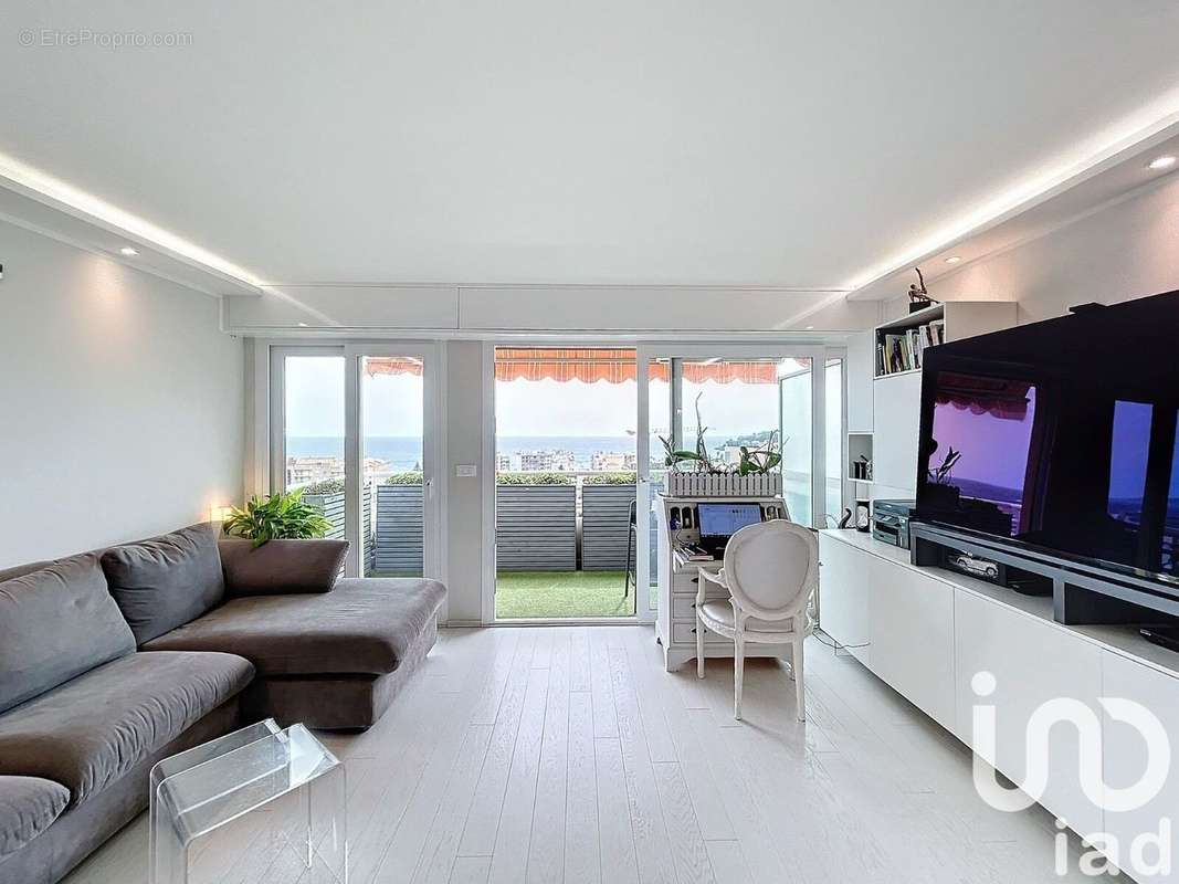 Photo 2 - Appartement à ROQUEBRUNE-CAP-MARTIN