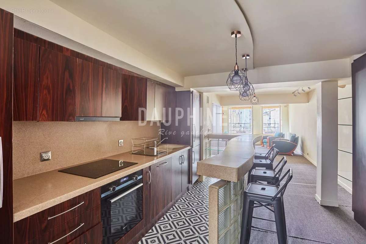 Appartement à PARIS-4E